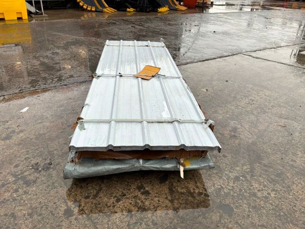 UNUSED 3.0 mts ROOF SHEETING / CLADDING...907. 389445402