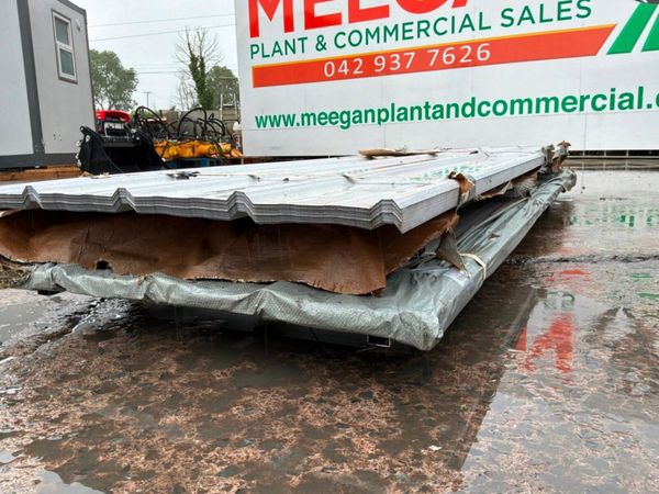 UNUSED 3.0 mts ROOF SHEETING / CLADDING...907. 389445407