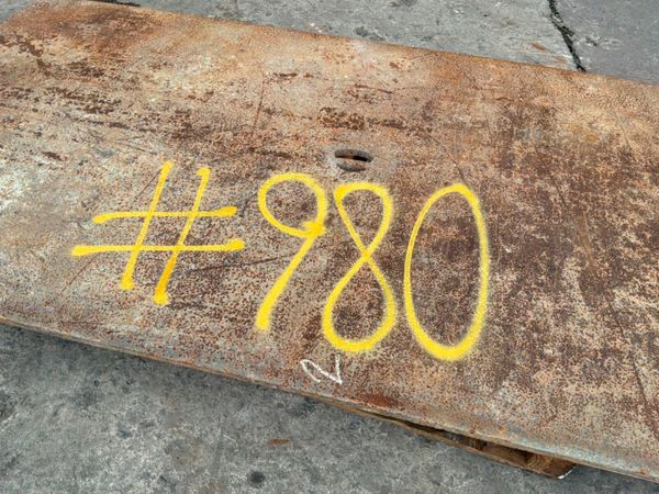 10ft x 5ft x 25mm  ROAD CROSSING PLATE.......980. 389445439
