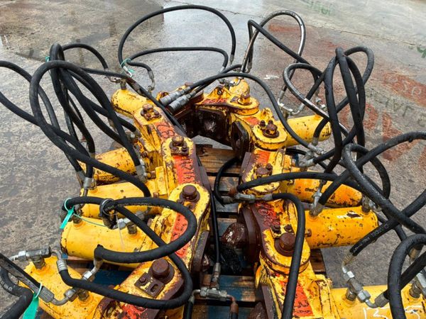 TAETS 314 HYDRAULIC PILE BREAKER........1375t. 389458843
