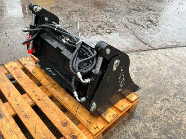 UNUSED  MINI SKID STEER 4 IN1 BUCKET......1325m. 389458804