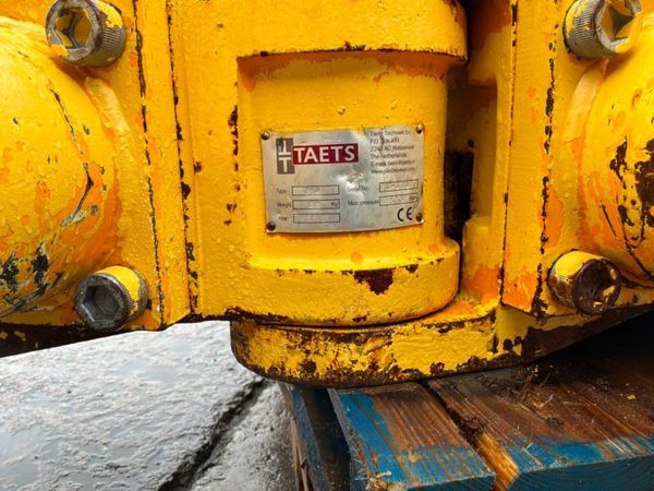 TAETS 314 HYDRAULIC PILE BREAKER........1375t. 389458834