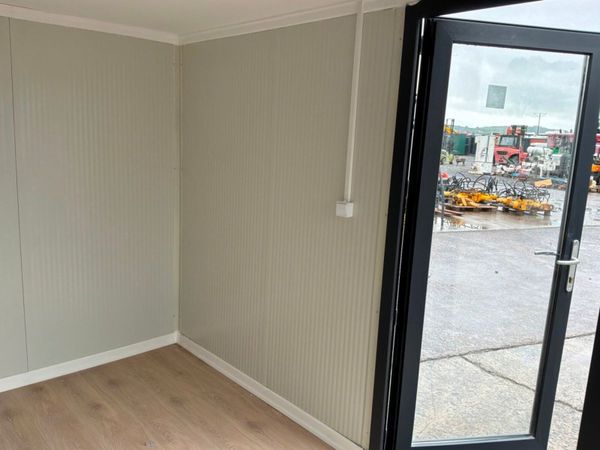 UNUSED 13ft GARDEN ROOM / HOME OFFICE..831t. 389463499