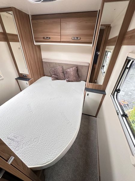 ✨2023 SWIFT ACE GLOBETROTTER 4 BERTH ISLAND BED✨ 389499780