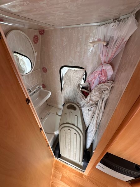 ✨FREEDOM MICROLITE 2 BERTH✨ 389499907