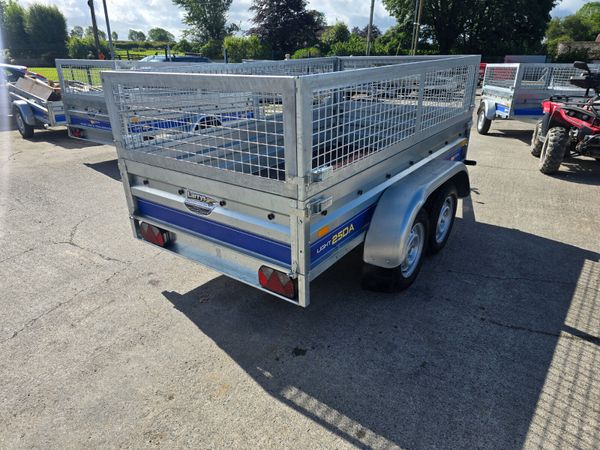 Double axle 750kg Trailer 389575913