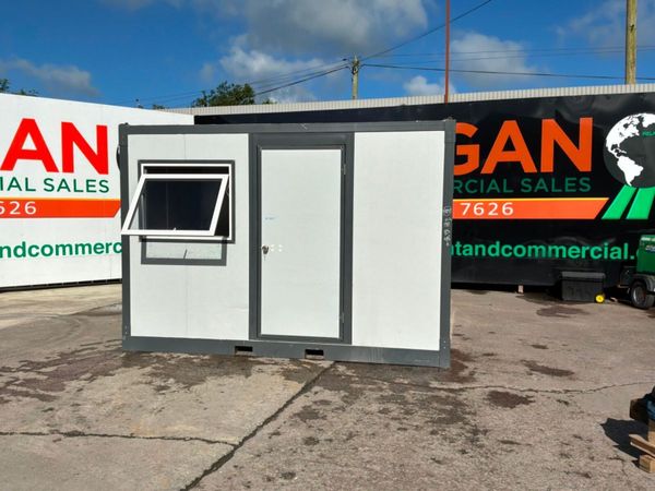 UNUSED 12ft ACCOMMODATION CABIN.......1183t. 389578989