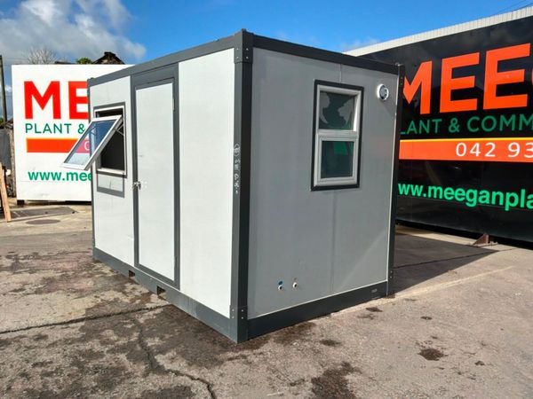 UNUSED 12ft ACCOMMODATION CABIN.......1183t. 389578991