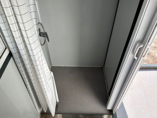UNUSED 12ft ACCOMMODATION CABIN.......1183t. 389579041