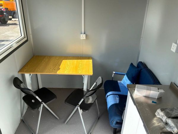 UNUSED 12ft ACCOMMODATION CABIN.......1183t. 389579035