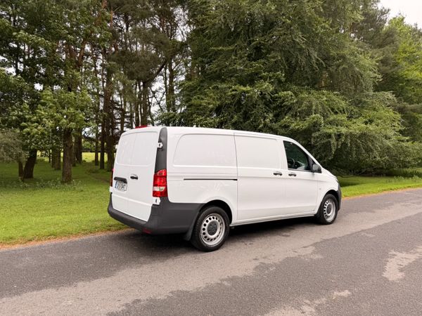 Mercedes-Benz Vito 2021 EV Low KM 389588588