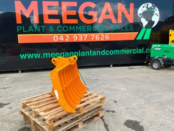 UNUSED 45" LAWN / STONE RAKE....45mm.....3621m 389597065