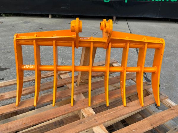 UNUSED 38" LAWN / STONE RAKE....40mm.......1389m 389597115