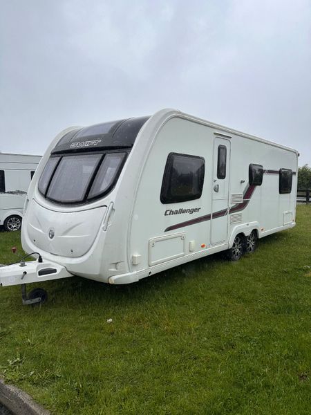 ✨STUNNING SWIFT CHALLENGER 6 BERTH✨ 389501054