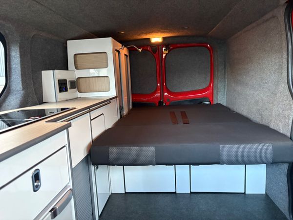 Renault Traffic Camper 389672270