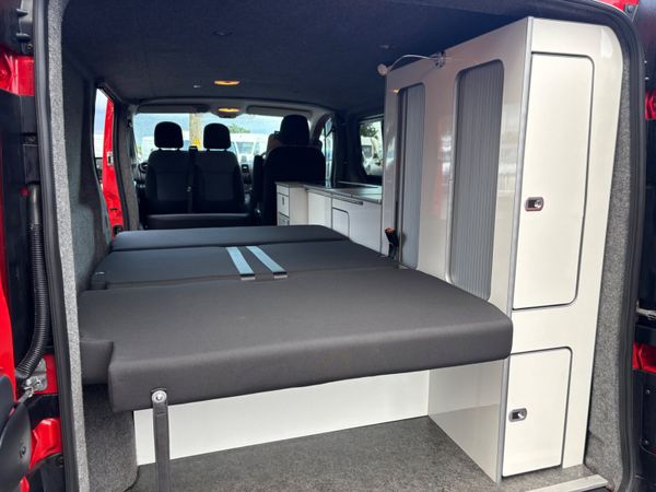 Renault Traffic Camper 389672272