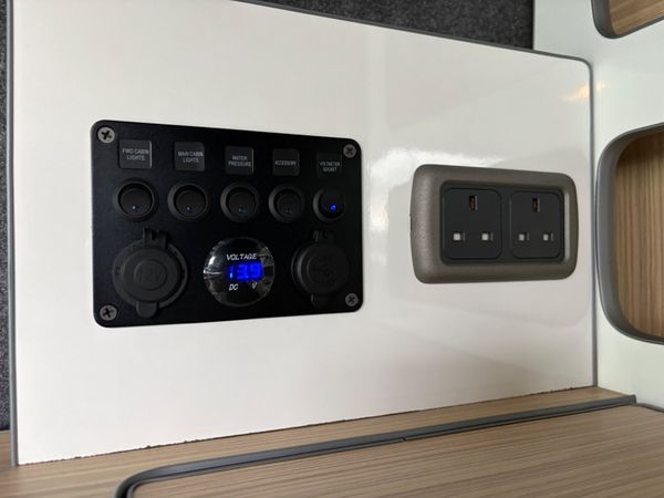 Renault Traffic Camper 389672283