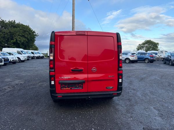 Renault Traffic Camper 389672309