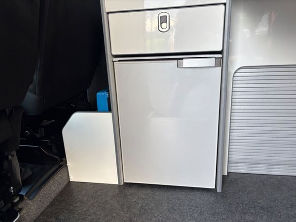 Camper newly converted 389672450