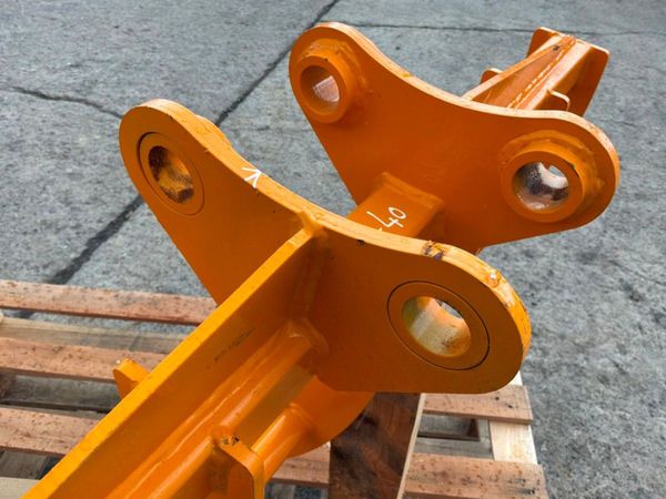 Unused 46" lawn / stone rake........40mm pins..... 389602669