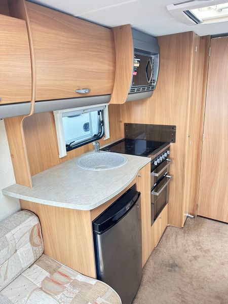 ✨STUNNING SWIFT CHARISMA 2 BERTH✨ 389748893