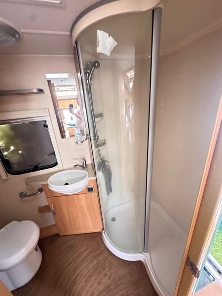 ✨STUNNING SWIFT CHARISMA 2 BERTH✨ 389748910