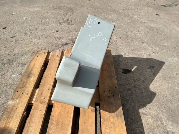 Unused New Holland counter weight / ballast block. 389775581