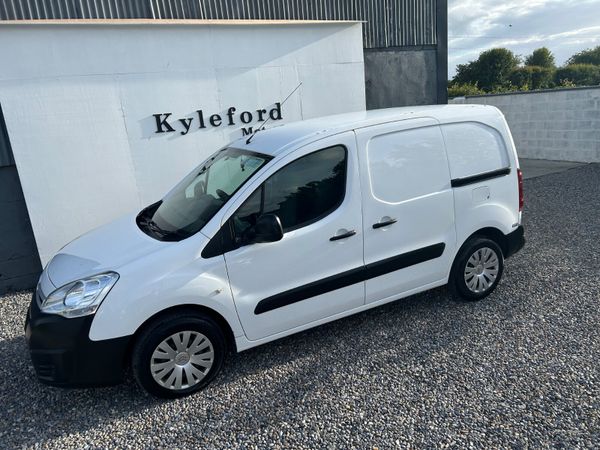 Citroen Berlingo 2018 389738816