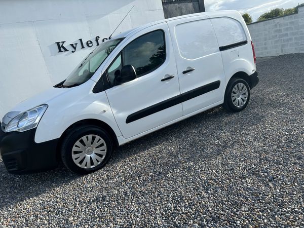 Citroen Berlingo 2018 389738820