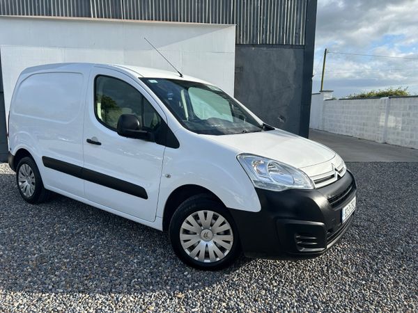 Citroen Berlingo 2018 389738824