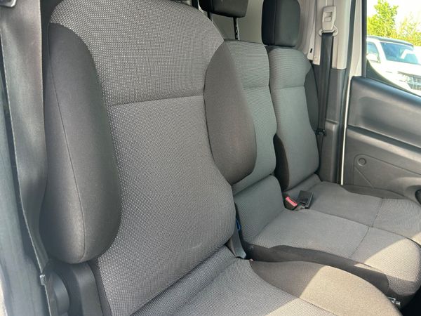 Citroen Berlingo 2018 389738833