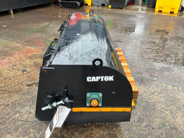 Unused 72" Skid steer road sweeper / collector box 389870897