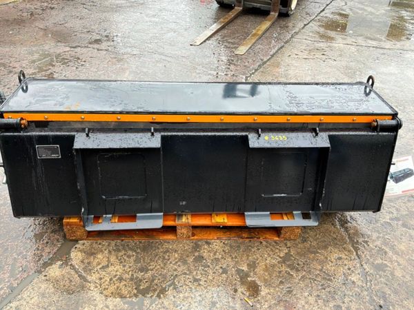 Unused 72" Skid steer road sweeper / collector box 389870905