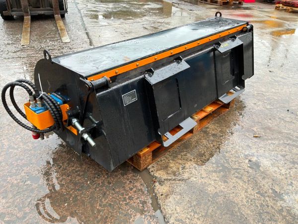 Unused 72" Skid steer road sweeper / collector box 389870906