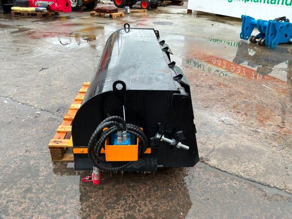 Unused 72" Skid steer road sweeper / collector box 389870908