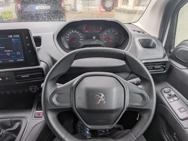 🔥 2023 Peugeot Partner Active Plus 🔥 389880146