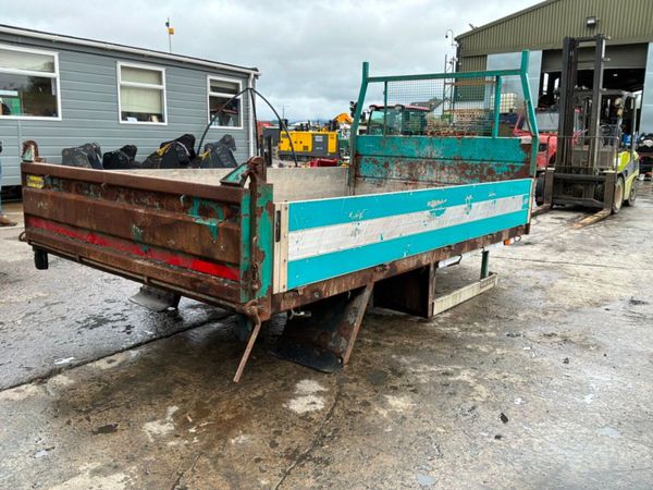 12ft  tipping body & hydraulic pump...........1190 389886690