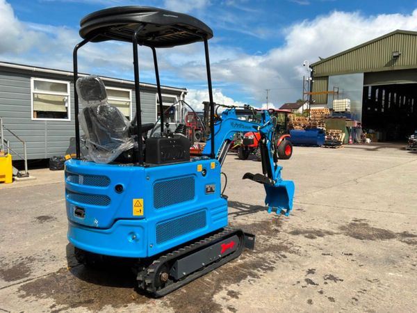 Unused Mp18 mini digger...Kubota engine...1907. 389808453