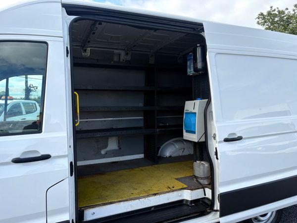 Volkswagen Crafter RWD 175 bhp 389832704
