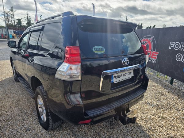 Toyota Land Cruiser LWB 2011 389974100