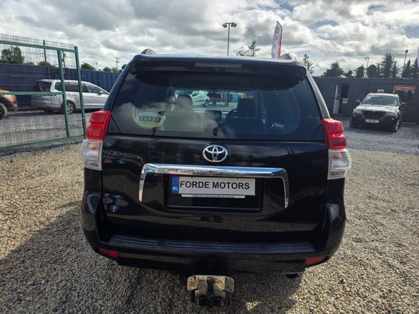 Toyota Land Cruiser LWB 2011 389974102