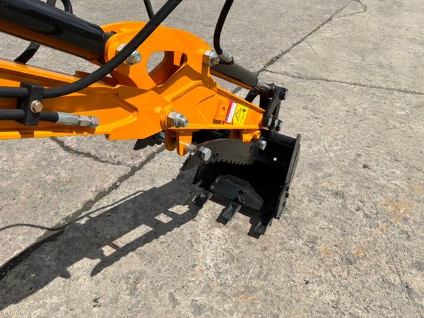 Unused CK 16pd Mini micro digger....Diesel........ 389978126