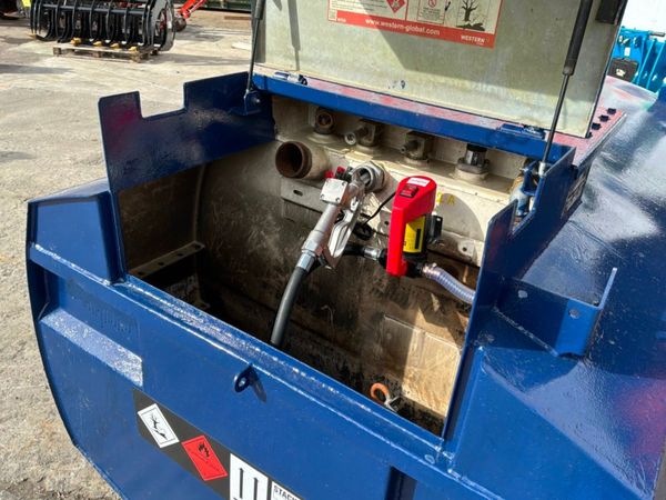 Western 2000 litre fuel bowser / delivery tank.... 390049298