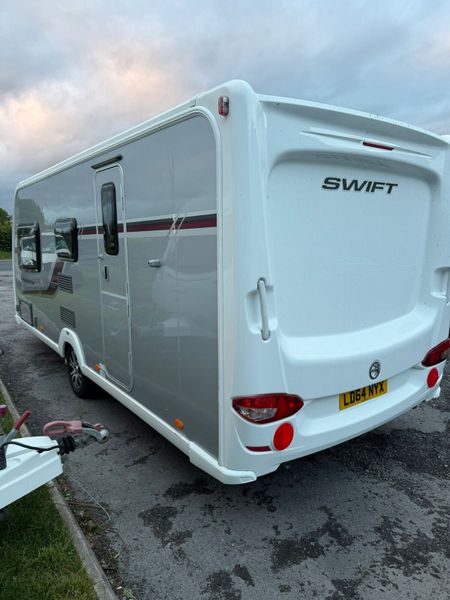 ✨STUNNING SWIFT CONQUEROR 4 BERTH SILVER SIDE ✨ 390049235