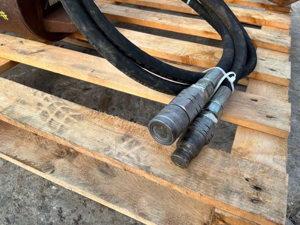Earth drill / hydraulic auger drive.....12 auger b 390053561
