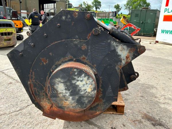Teleporter loader, self fill concrete mixing bucke 390053618