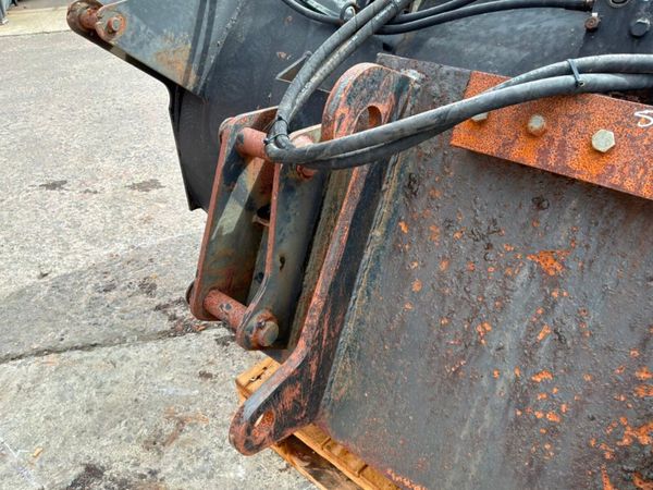 Teleporter loader, self fill concrete mixing bucke 390053624