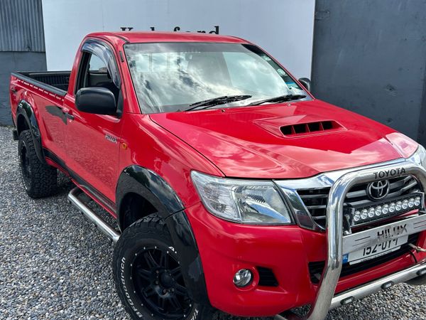 Toyota Hilux 2015 390027162
