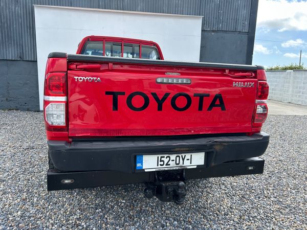 Toyota Hilux 2015 390027174