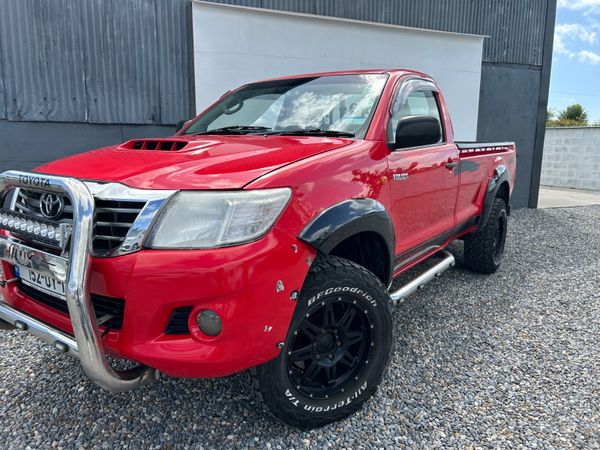 Toyota Hilux 2015 390027180